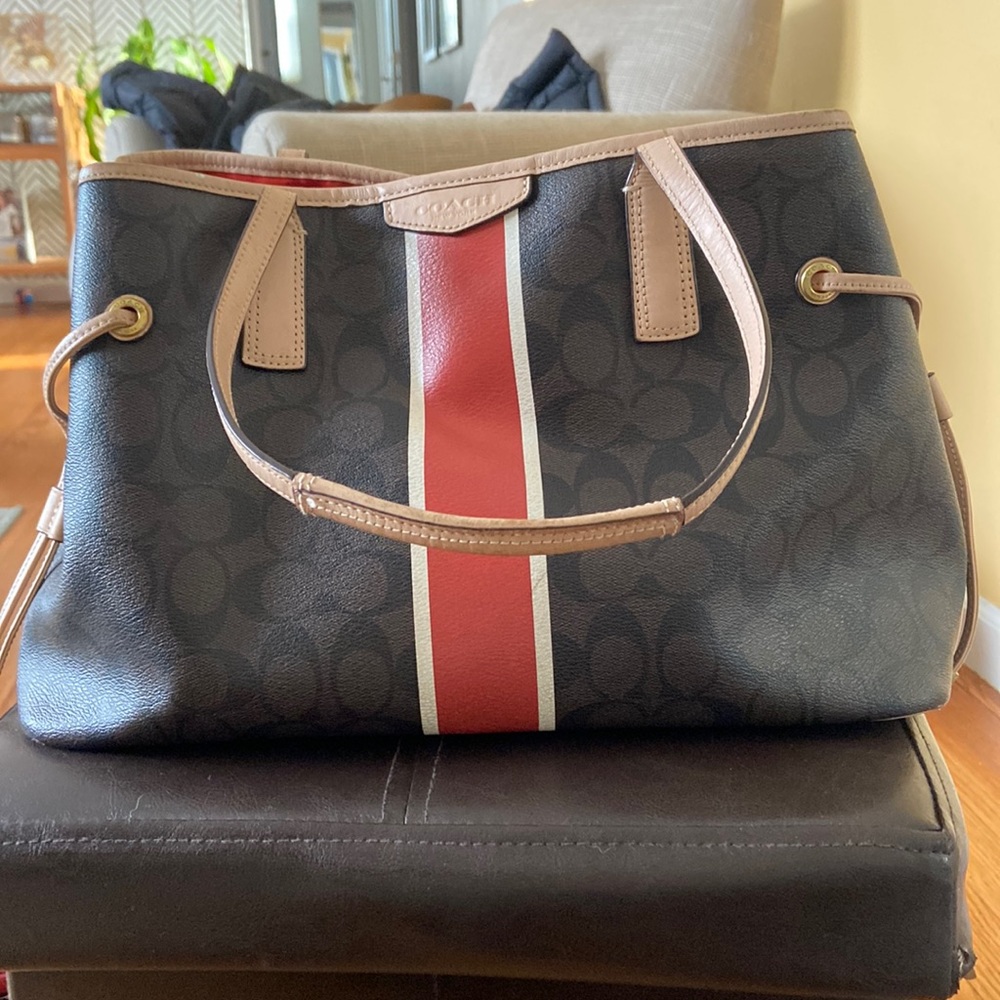 Coach signature stripe carryall bag- #D1481-F29064